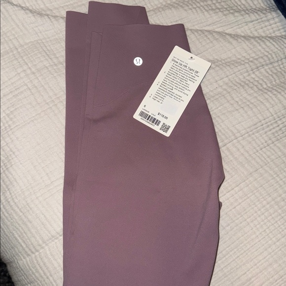 lululemon Glow Up Super-High-Rise Tight 28" size 6 - Picture 7 of 10